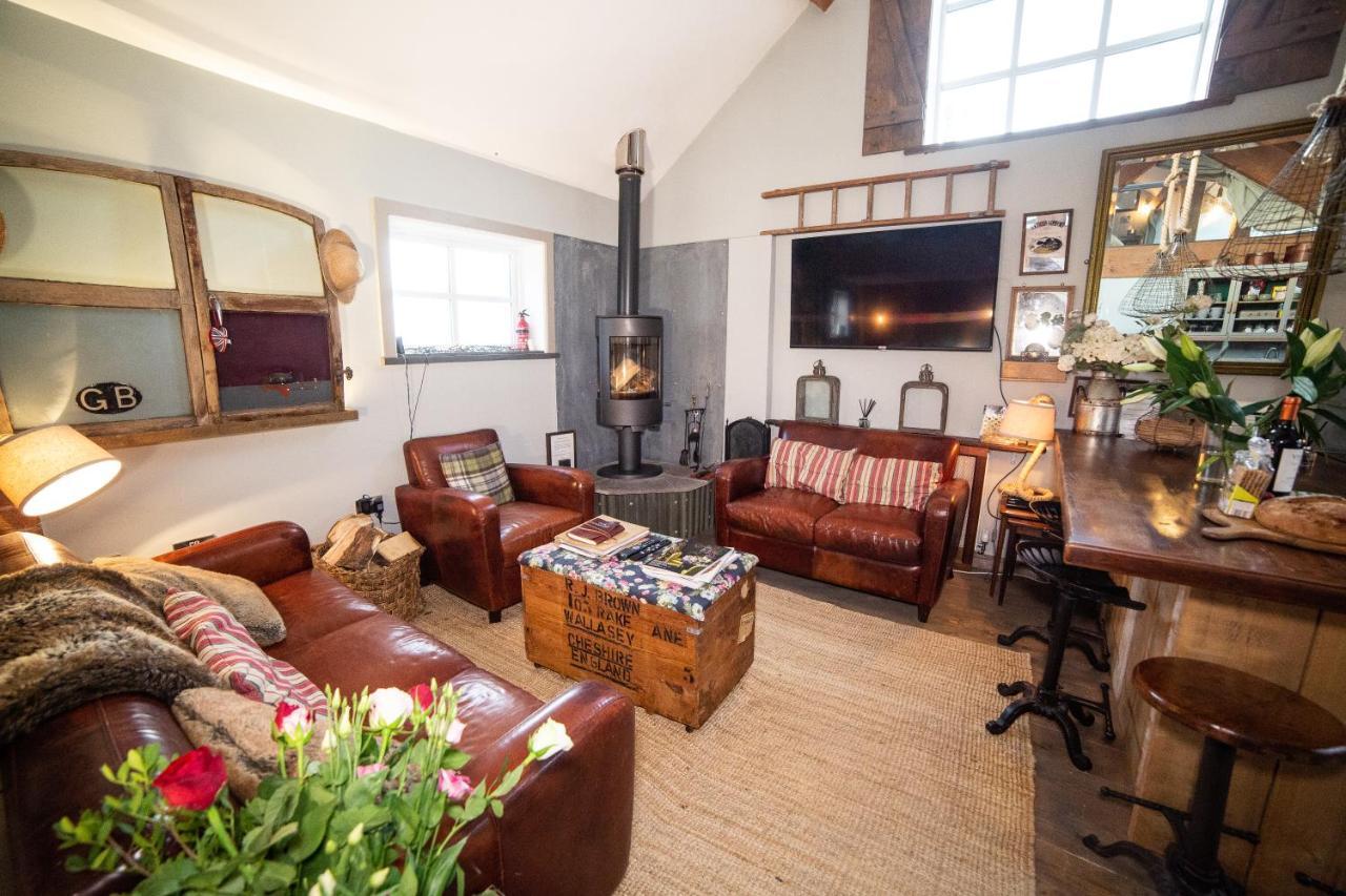 The Cowshed At Cheshire Boutique Barns Villa Nantwich Exterior photo