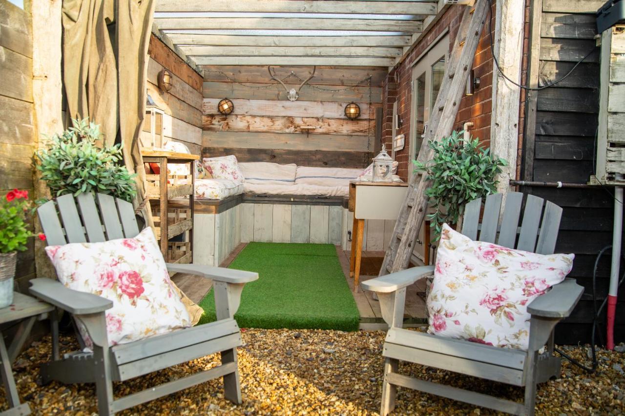 The Cowshed At Cheshire Boutique Barns Villa Nantwich Exterior photo